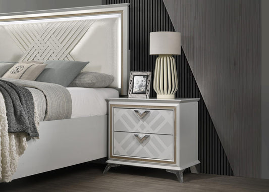 B026-QDMCN QUEEN BED FRAME - DRESSER - MIRROR - CHEST - NIGHTSTAND