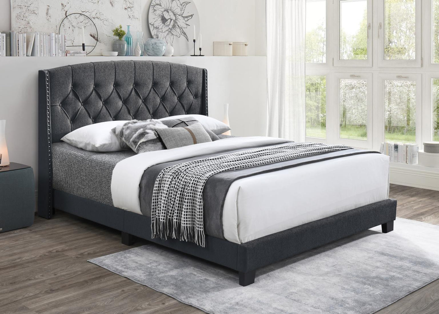 B596-Q	BEIGE, CHARCOAL OR TAN QUEEN BED